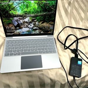 Microsoft surface go laptop